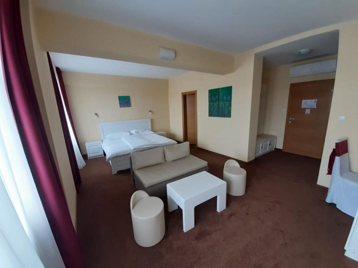 Hotel Garic Garesnica Εξωτερικό φωτογραφία