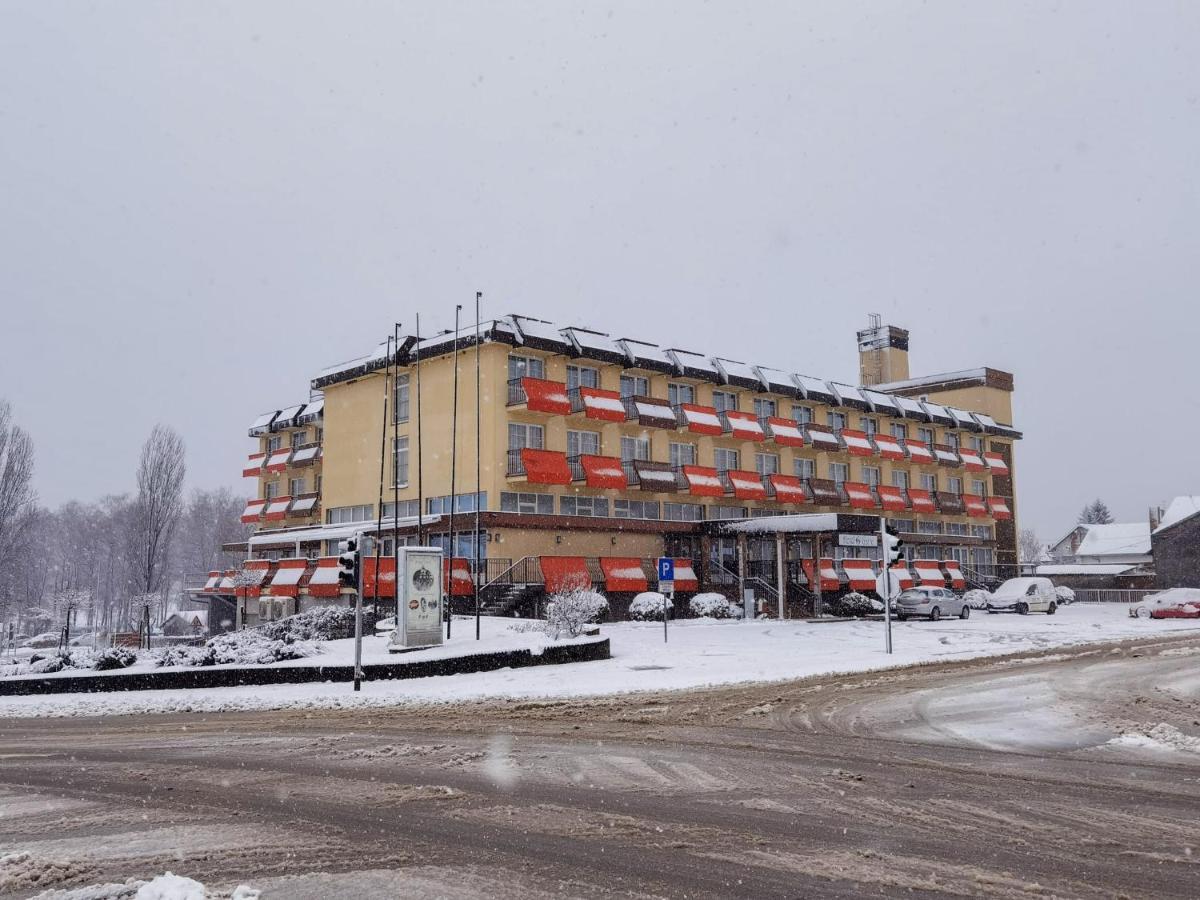 Hotel Garic Garesnica Εξωτερικό φωτογραφία