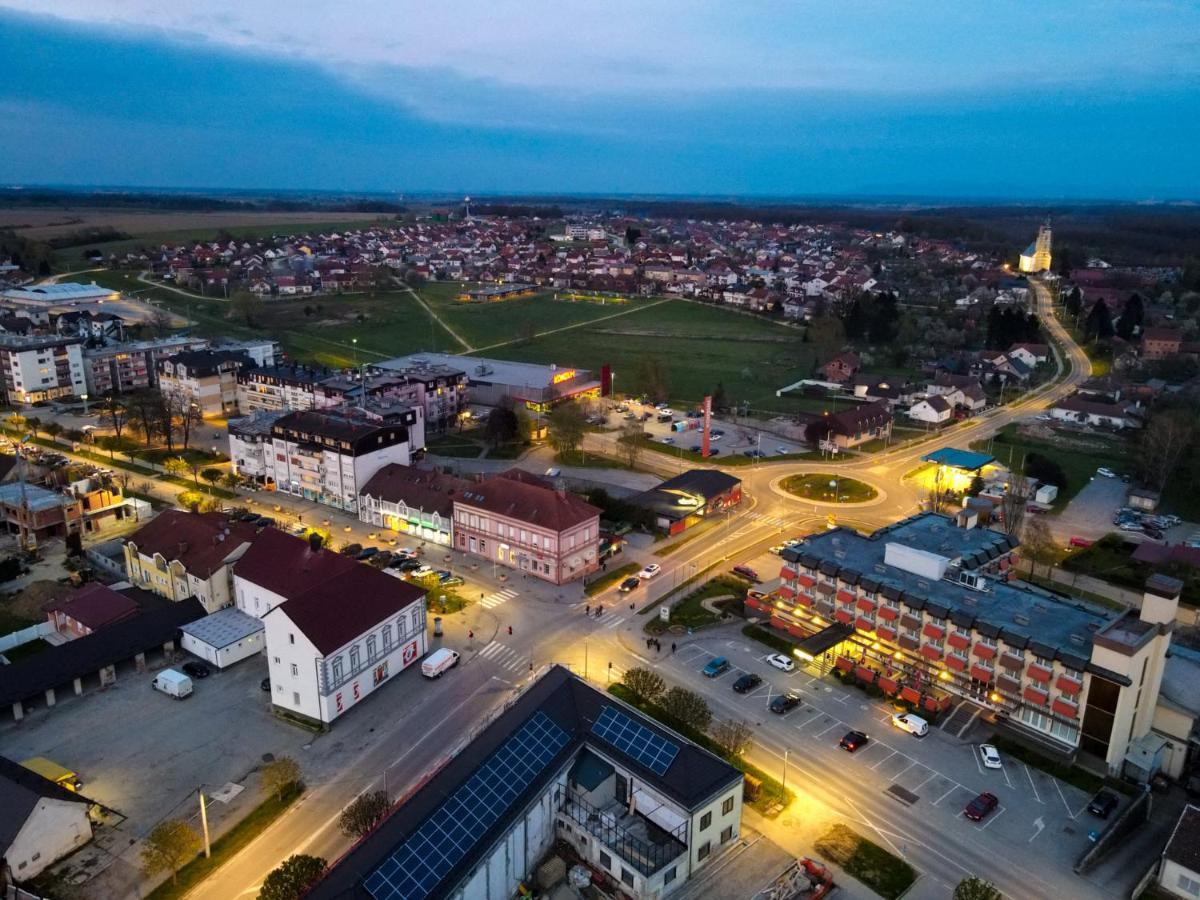 Hotel Garic Garesnica Εξωτερικό φωτογραφία