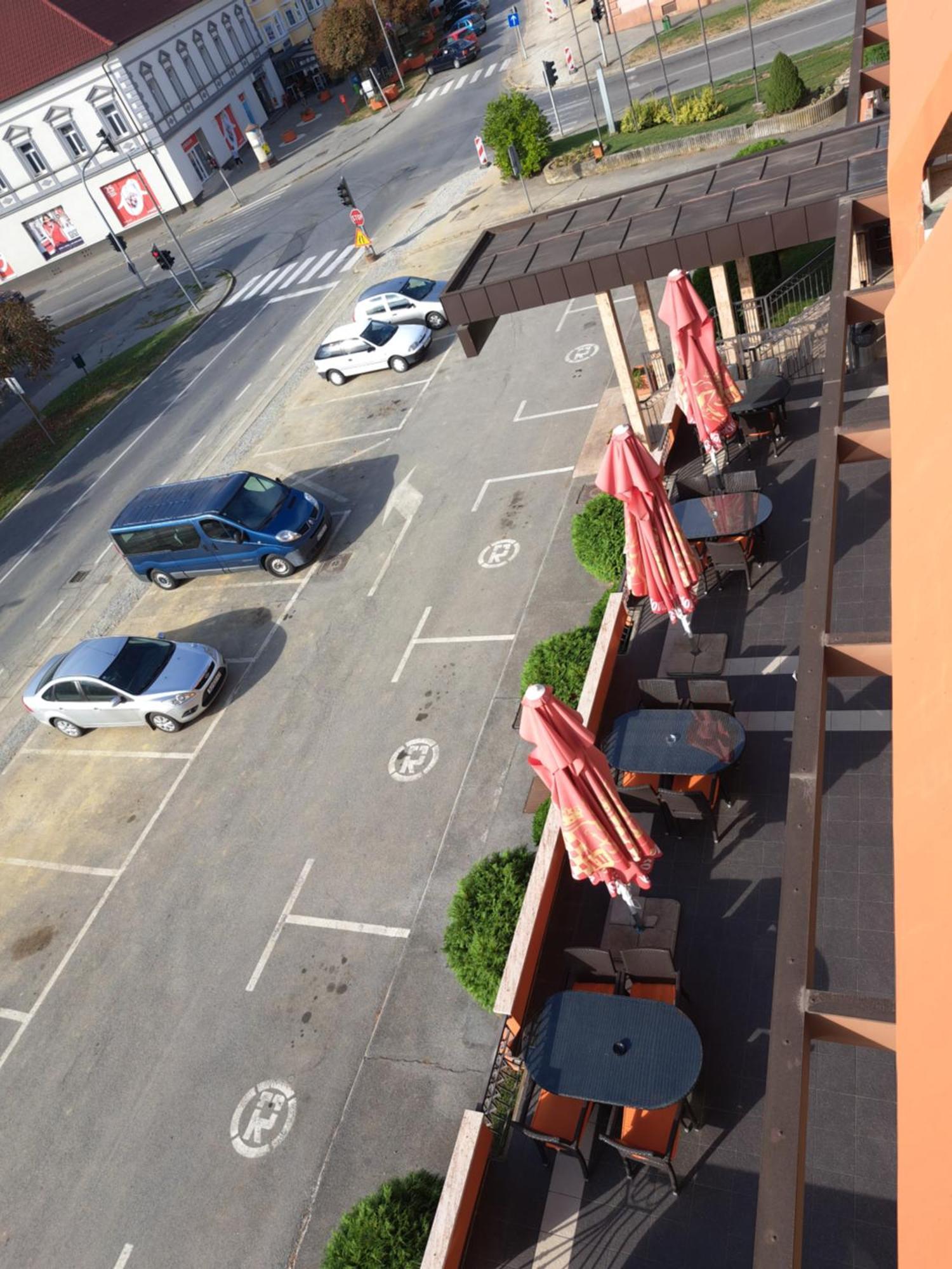 Hotel Garic Garesnica Εξωτερικό φωτογραφία