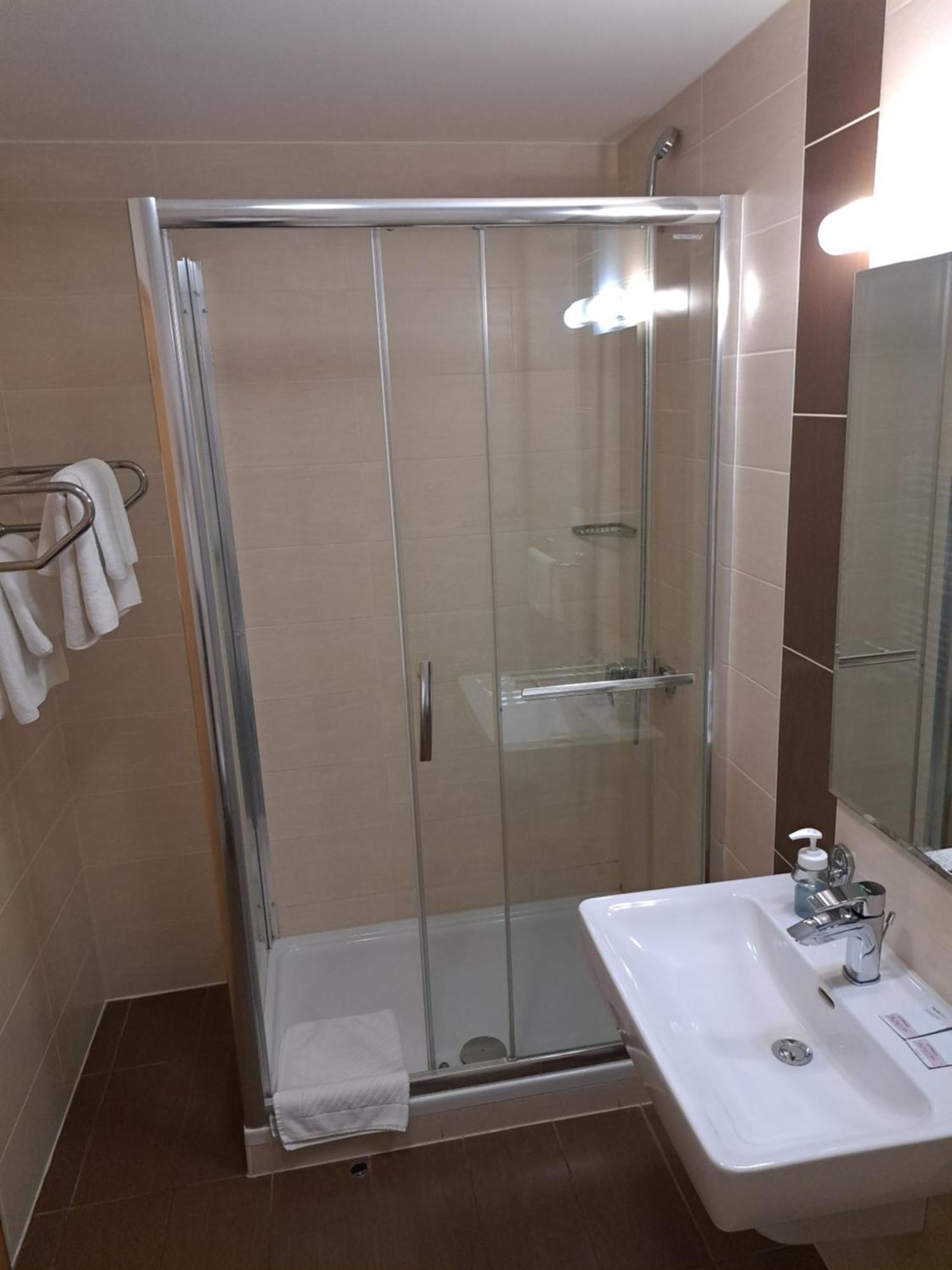 Hotel Garic Garesnica Εξωτερικό φωτογραφία