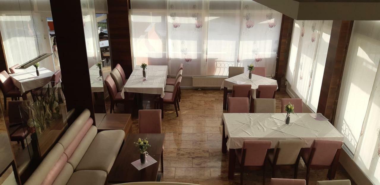 Hotel Garic Garesnica Εξωτερικό φωτογραφία